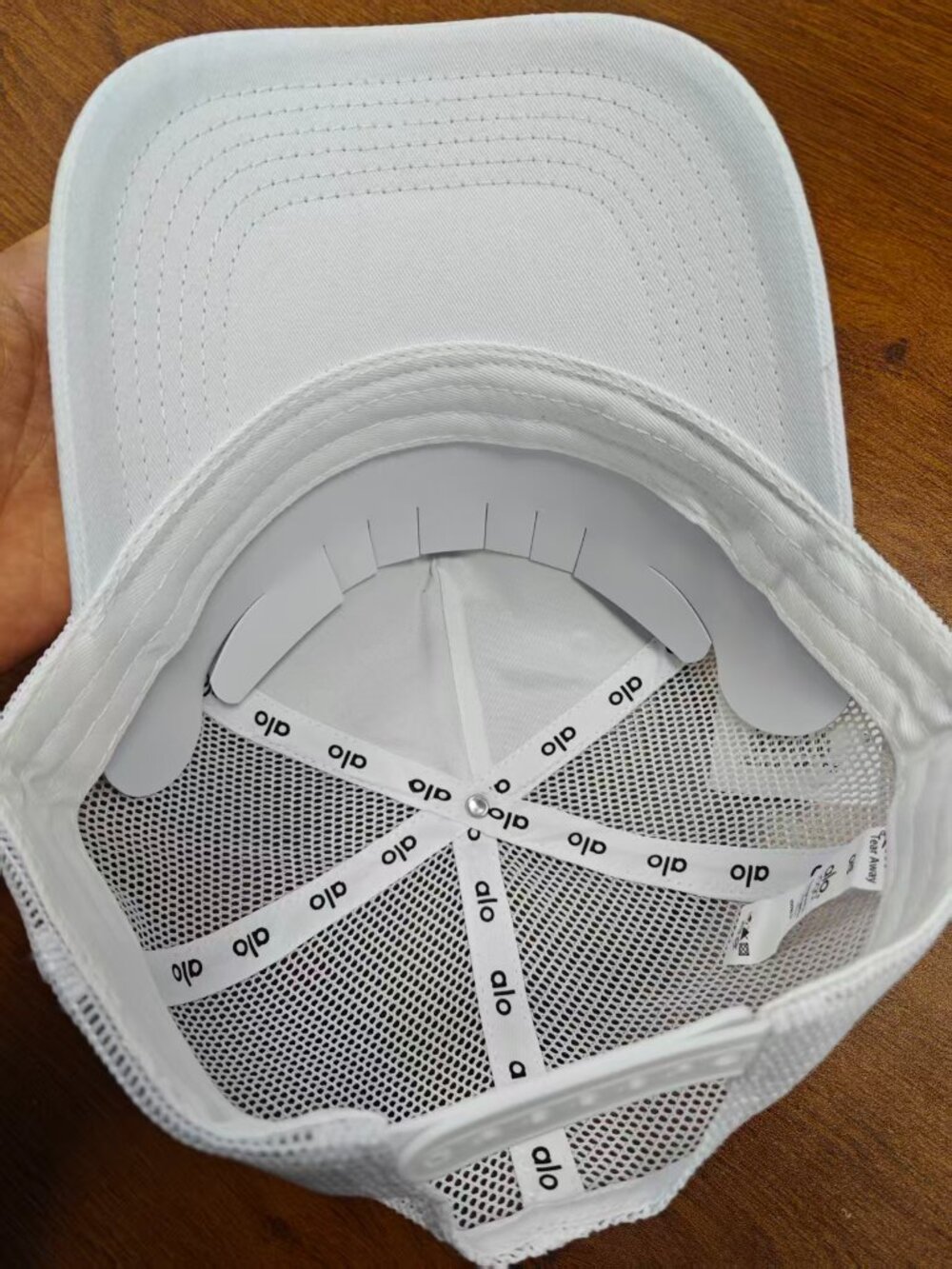 🤍NWT ALO Yoga White District Trucker Hat /Tennis Golf Sport /Adjustable - Picture 4 of 5